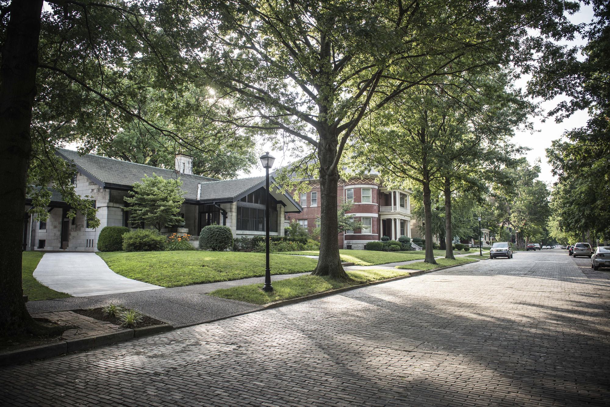 Evansville Indiana Riverside Historic District e is for everyone